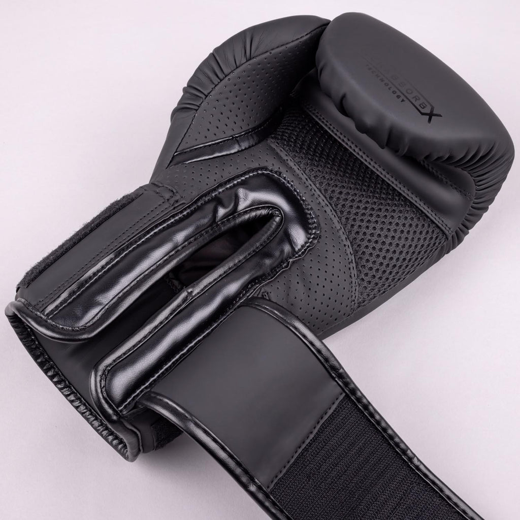 8 WEAPONS Boxing Gloves, Force 8, black-black – 8 WEAPONS Fightgear ...